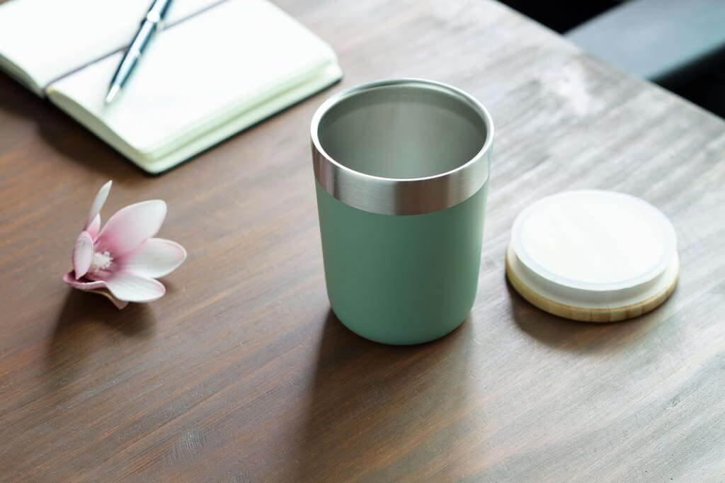 R-LAREN - CHANGE Collection Recycled Insulated Mug - Aqua Green - Image 5