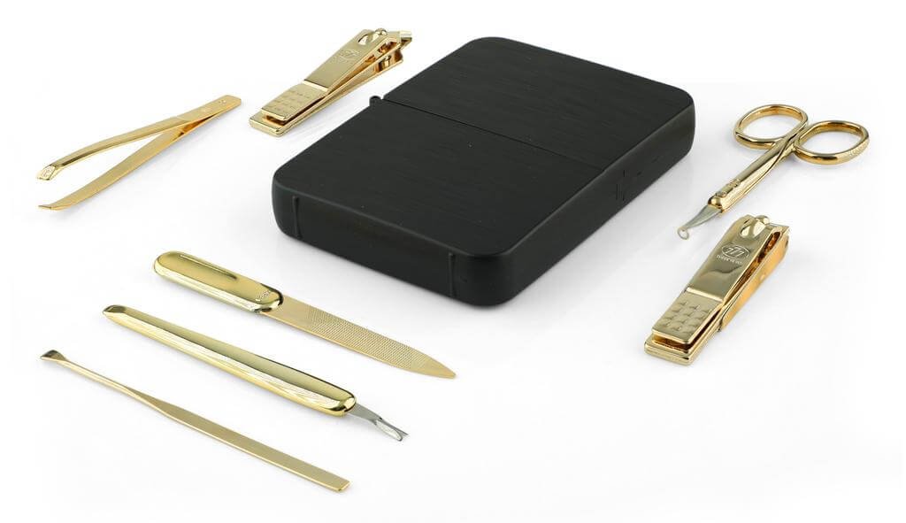 CHELLES Premium Grooming / Manicure Set Gold