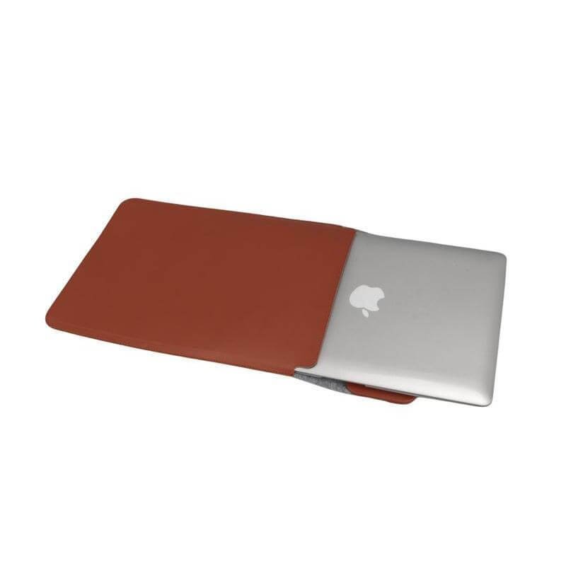 CAMDEN - Giftology 14" Felt Laptop Sleeve With 15W Magnetic Charger - Tan - Image 2