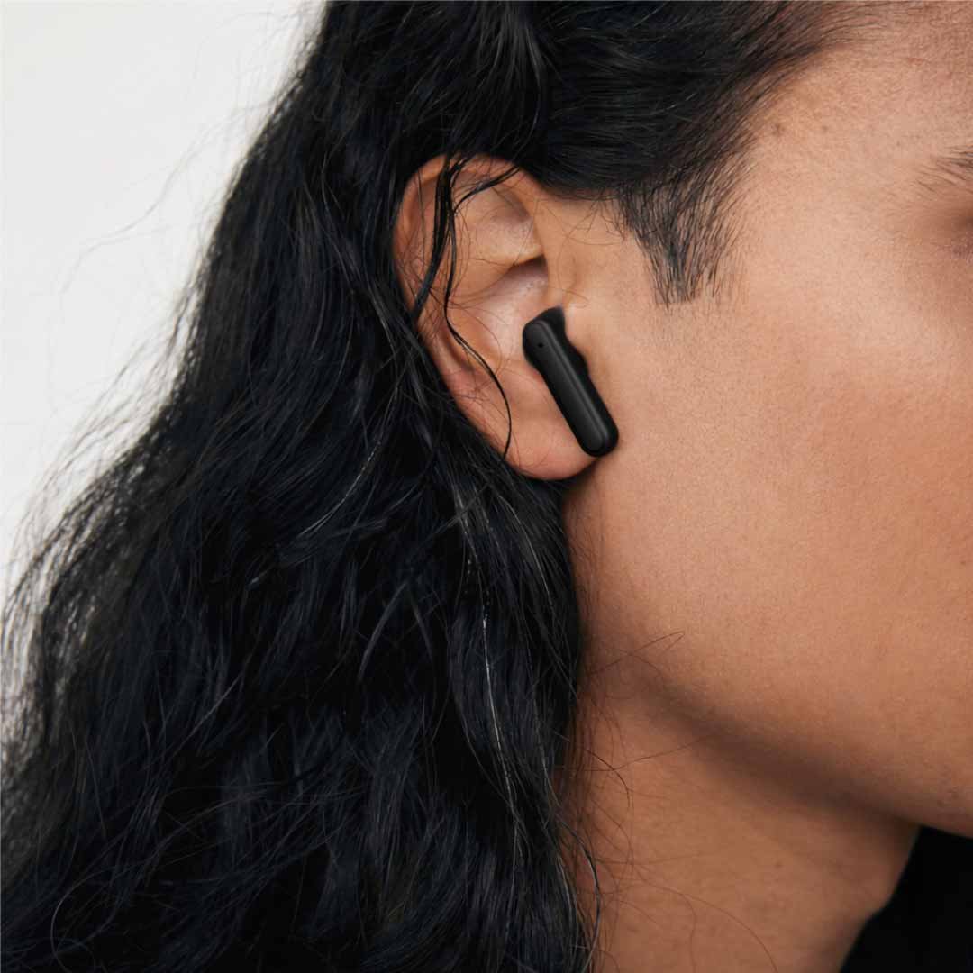 TUNEVO RCS recycled plastic wireless earbuds - Black - Image 6