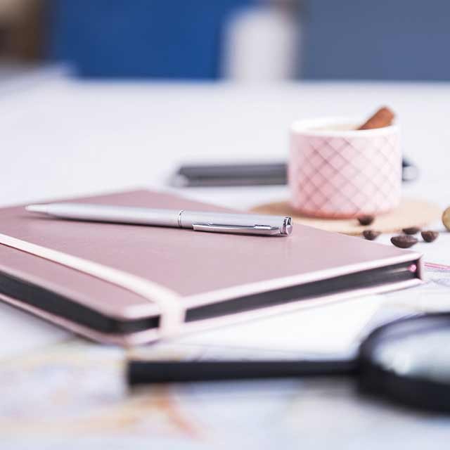 PU A5 Notepad In Metallic Silver Color - Image 3