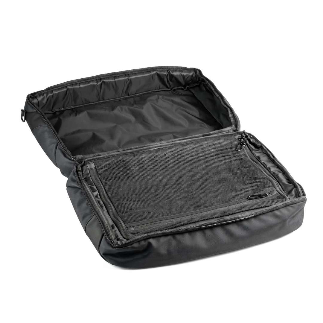 WALDEN Travel Sports Duffle Bag Black - Image 3